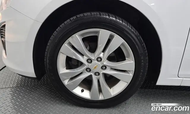 Chevrolet Cruze 2014 1.4 автомат (гидро), миниатюра 4 Chevrolet Cruze 2014 1.4 автомат (гидро), миниатюра 4