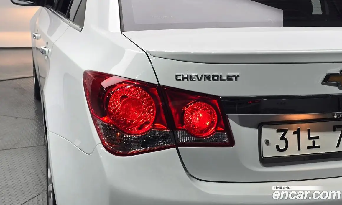 Chevrolet Cruze 2014 1.4 автомат (гидро), фото 8 Chevrolet Cruze 2014 1.4 автомат (гидро), фото 8