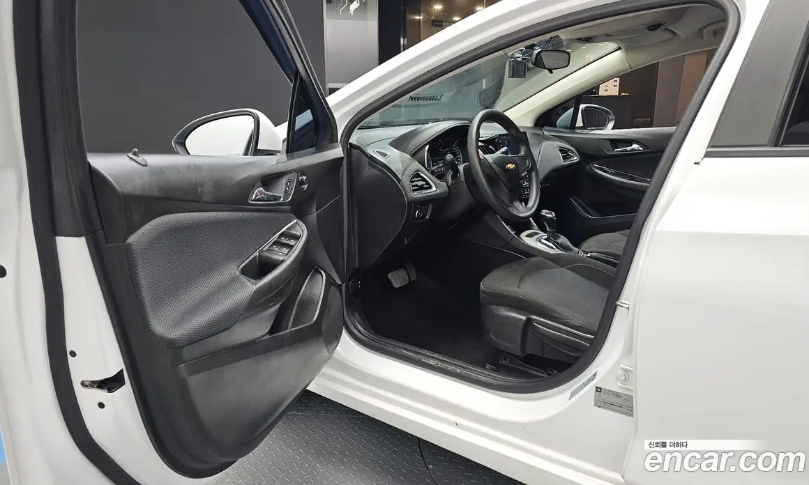 Chevrolet Cruze 2017 1.4 автомат (гидро), фото 13 Chevrolet Cruze 2017 1.4 автомат (гидро), фото 13