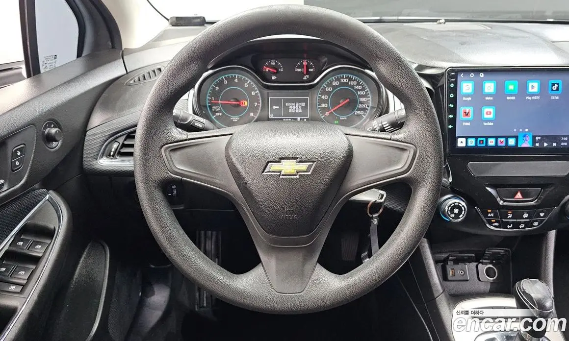 Chevrolet Cruze 2017 1.4 автомат (гидро), фото 19 Chevrolet Cruze 2017 1.4 автомат (гидро), фото 19