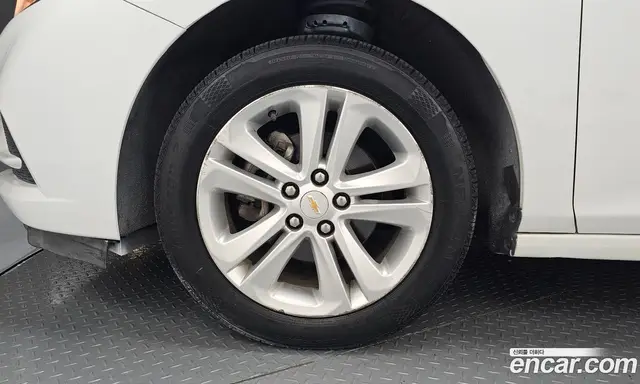 Chevrolet Cruze 2017 1.4 автомат (гидро), миниатюра 5 Chevrolet Cruze 2017 1.4 автомат (гидро), миниатюра 5