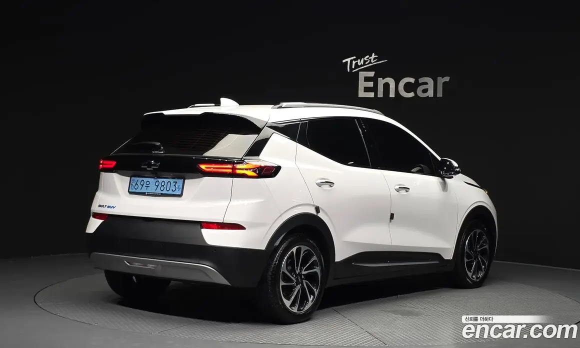 Chevrolet 볼트 EUV 2023 0.2 автомат (гидро), фото 2 Chevrolet 볼트 EUV 2023 0.2 автомат (гидро), фото 2