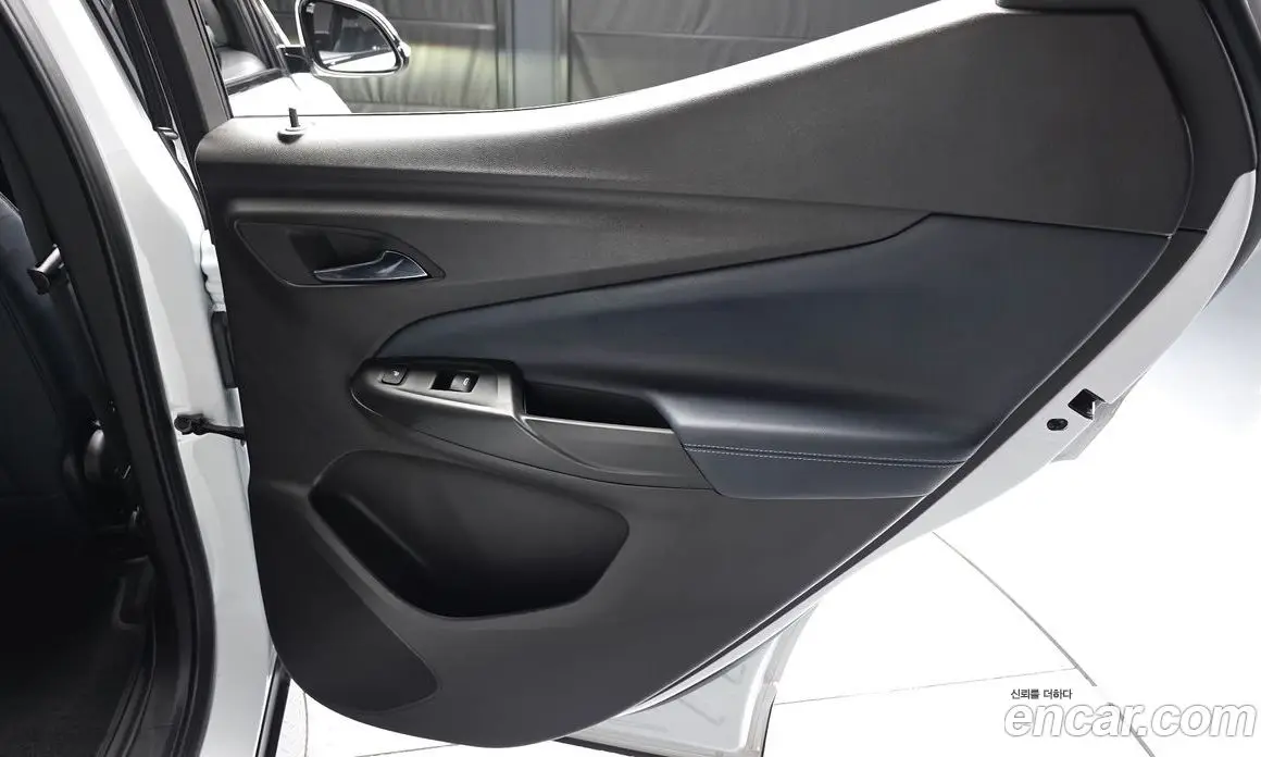 Chevrolet 볼트 EUV 2023 0.2 автомат (гидро), фото 15 Chevrolet 볼트 EUV 2023 0.2 автомат (гидро), фото 15