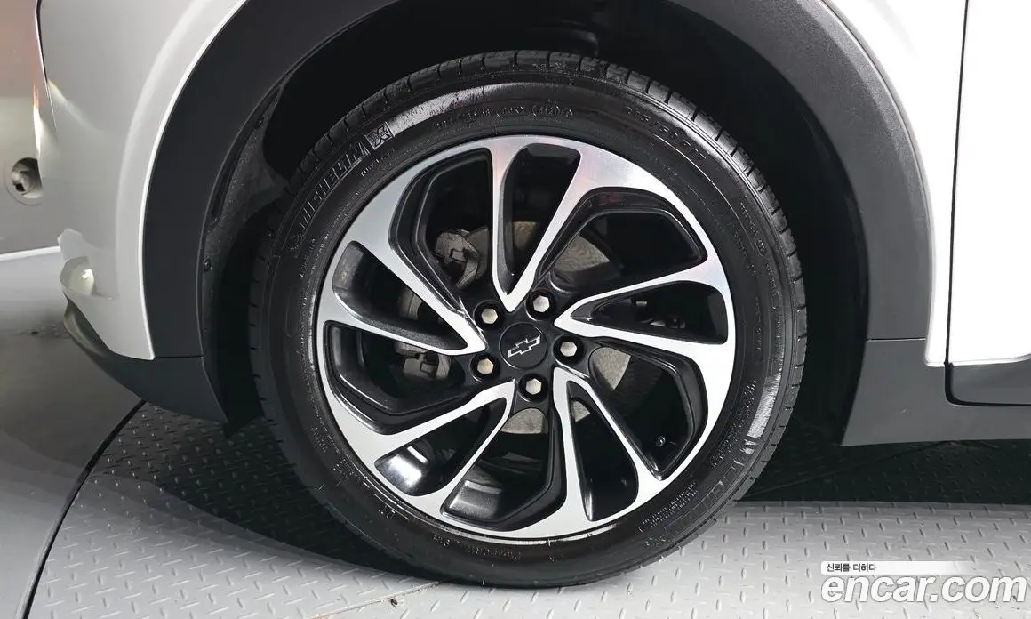 Chevrolet 볼트 EUV 2023 0.2 автомат (гидро), фото 5 Chevrolet 볼트 EUV 2023 0.2 автомат (гидро), фото 5