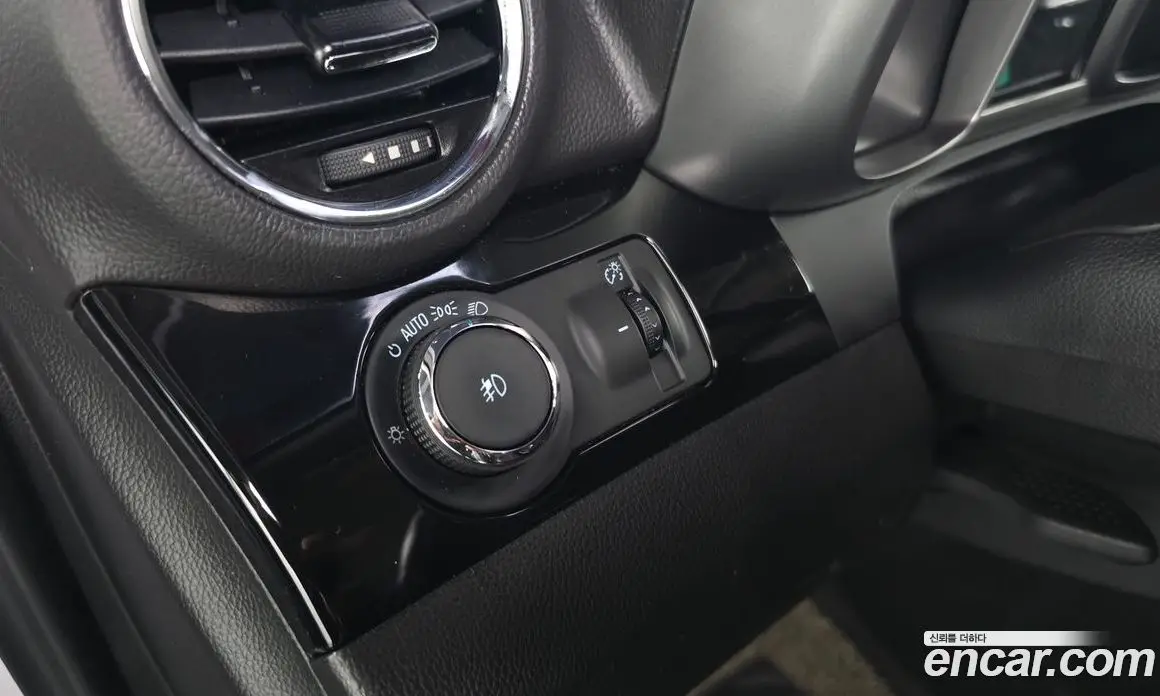 Chevrolet Orlando 2018 2.0 автомат (гидро), фото 25 Chevrolet Orlando 2018 2.0 автомат (гидро), фото 25
