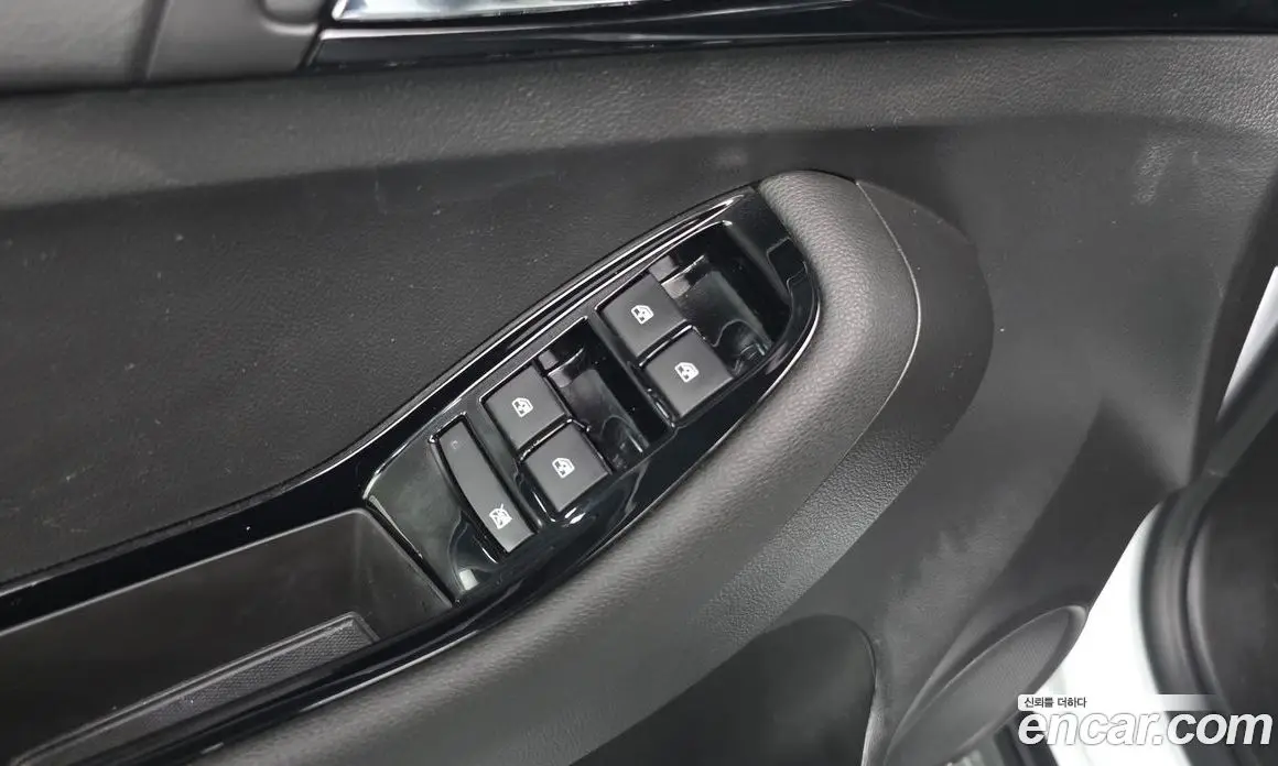 Chevrolet Orlando 2018 2.0 автомат (гидро), фото 28 Chevrolet Orlando 2018 2.0 автомат (гидро), фото 28