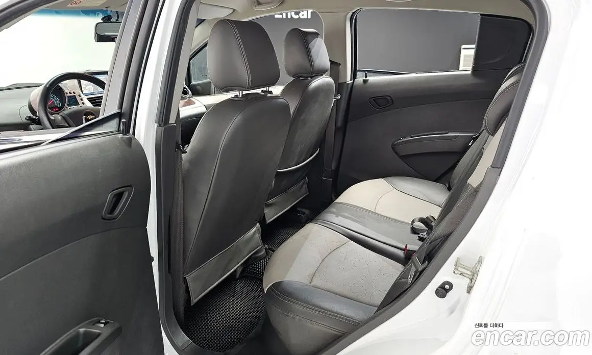 Chevrolet Spark 2012 1.0 автомат (гидро), фото 17 Chevrolet Spark 2012 1.0 автомат (гидро), фото 17