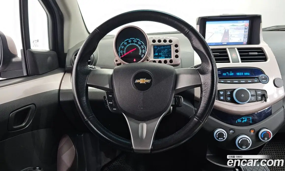 Chevrolet Spark 2012 1.0 автомат (гидро), фото 18 Chevrolet Spark 2012 1.0 автомат (гидро), фото 18