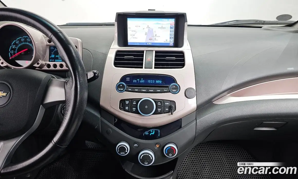 Chevrolet Spark 2012 1.0 автомат (гидро), фото 20 Chevrolet Spark 2012 1.0 автомат (гидро), фото 20