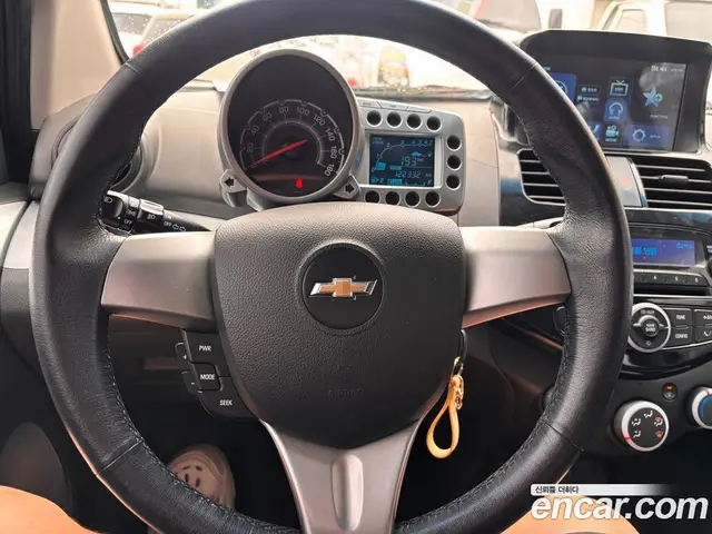 Chevrolet Spark 2013 1.0 автомат (гидро), миниатюра 8 Chevrolet Spark 2013 1.0 автомат (гидро), миниатюра 8