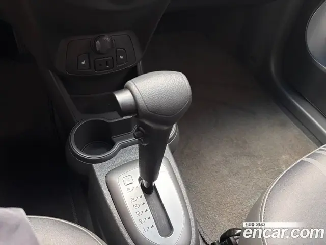 Chevrolet Spark 2013 1.0 автомат (гидро), миниатюра 10 Chevrolet Spark 2013 1.0 автомат (гидро), миниатюра 10