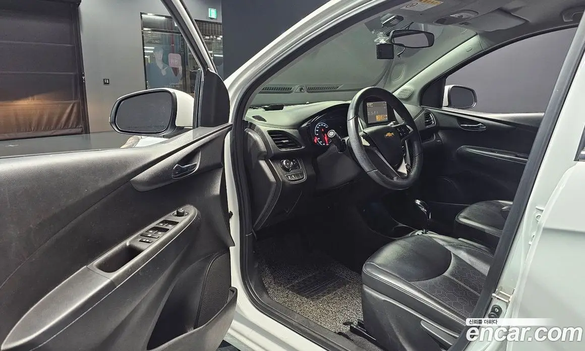 Chevrolet Spark 2015 1.0 автомат (гидро), фото 13 Chevrolet Spark 2015 1.0 автомат (гидро), фото 13