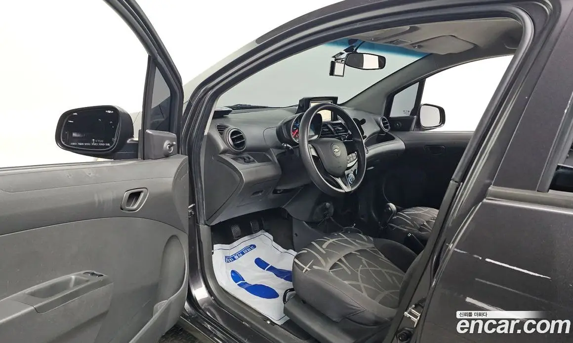 Chevrolet Spark 2015 1.0 автомат (гидро), фото 13 Chevrolet Spark 2015 1.0 автомат (гидро), фото 13