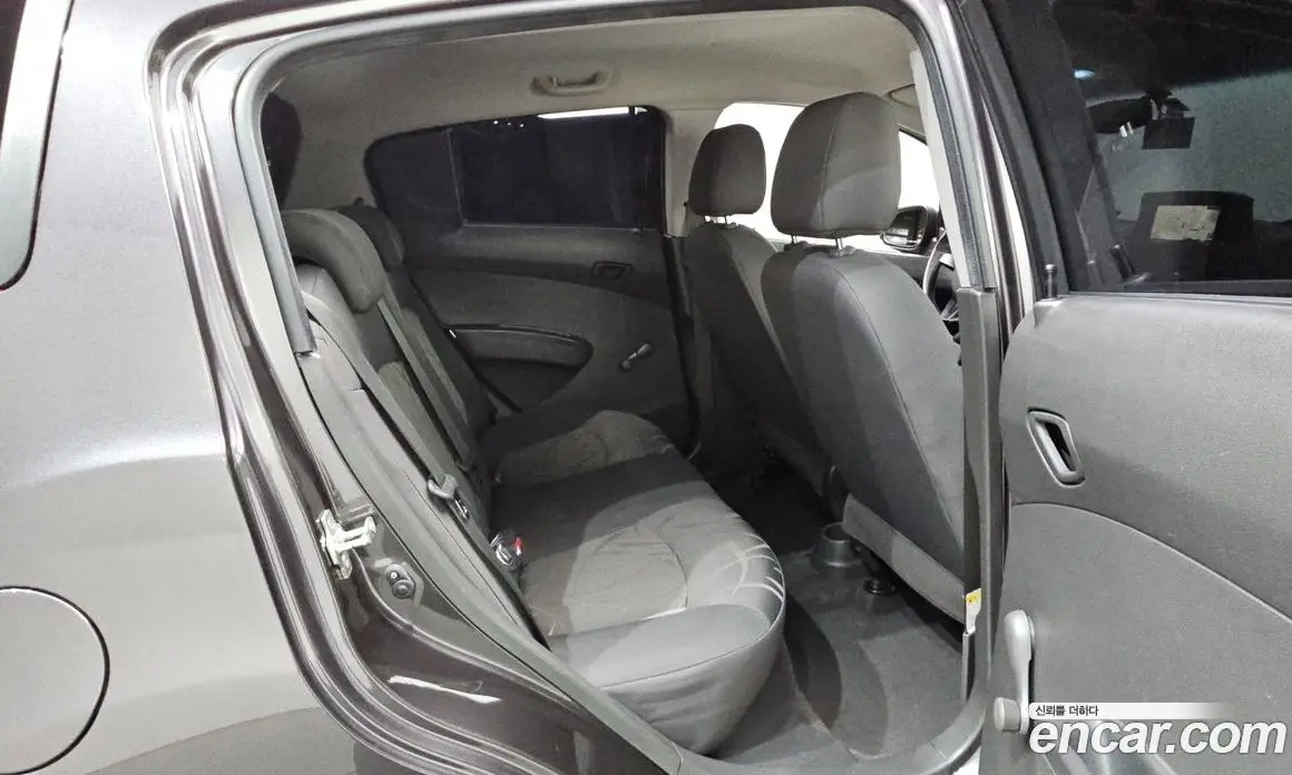 Chevrolet Spark 2015 1.0 автомат (гидро), фото 16 Chevrolet Spark 2015 1.0 автомат (гидро), фото 16