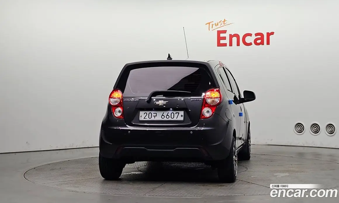 Chevrolet Spark 2015 1.0 автомат (гидро), фото 4 Chevrolet Spark 2015 1.0 автомат (гидро), фото 4