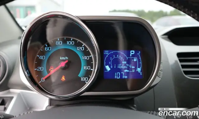 Chevrolet Spark 2015 1.0 автомат (гидро), миниатюра 12
