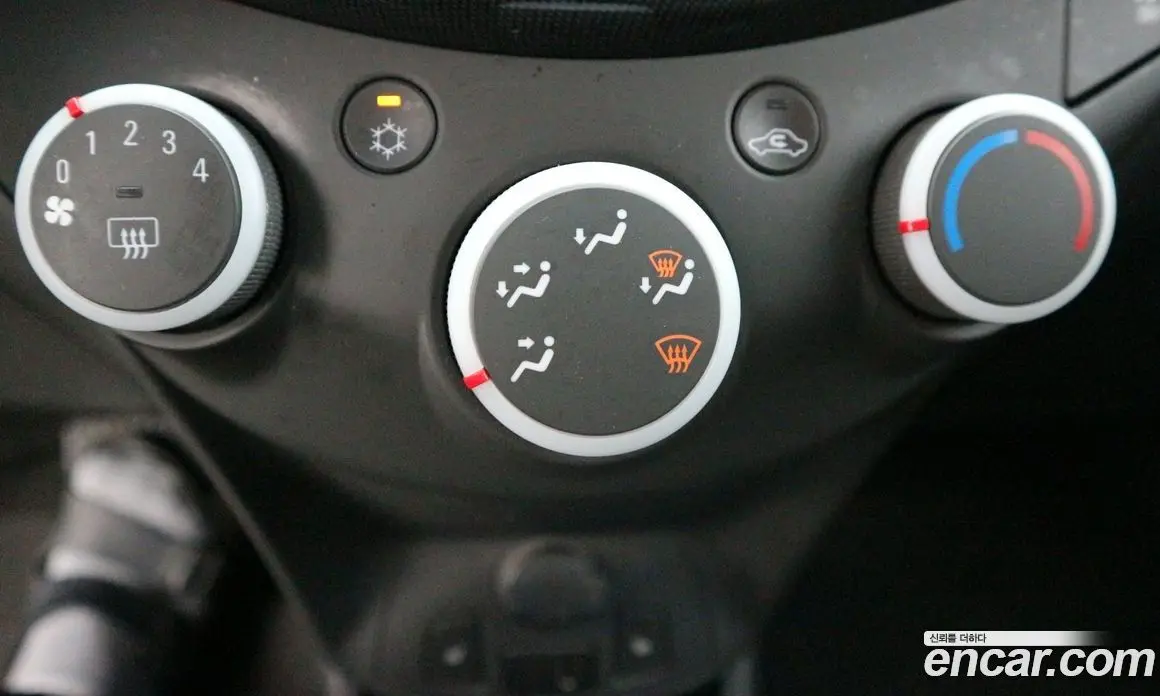 Chevrolet Spark 2015 1.0 автомат (гидро), фото 16 Chevrolet Spark 2015 1.0 автомат (гидро), фото 16