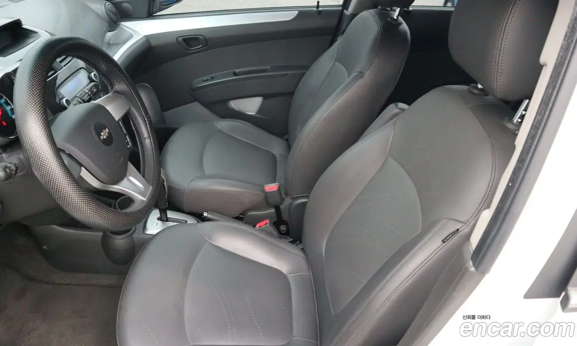 Chevrolet Spark 2015 1.0 автомат (гидро), фото 8 Chevrolet Spark 2015 1.0 автомат (гидро), фото 8
