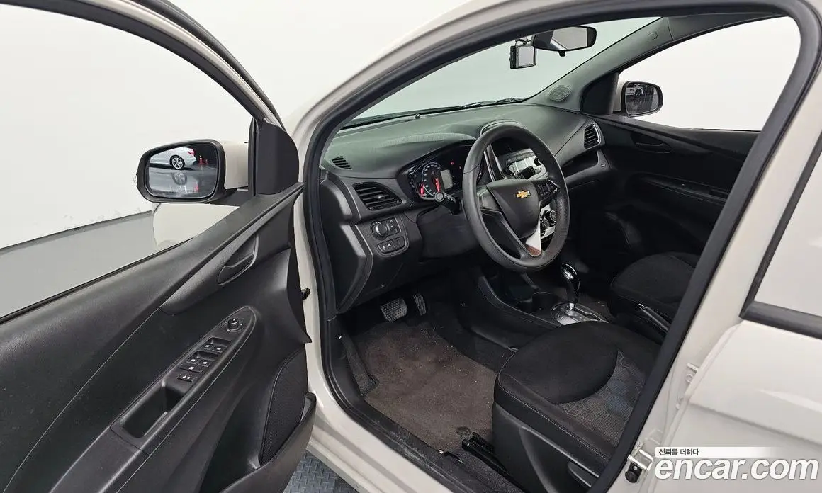 Chevrolet Spark 2016 1.0 автомат (гидро), фото 10