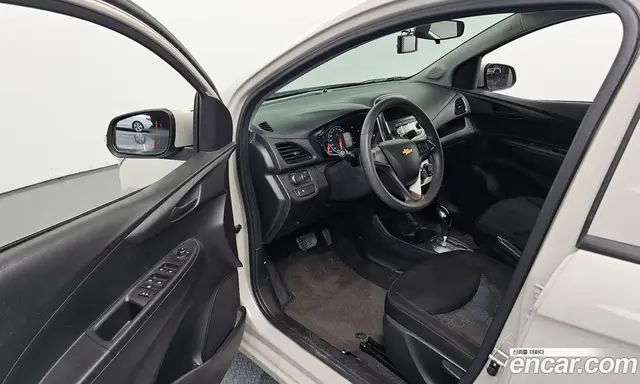 Chevrolet Spark 2016 1.0 автомат (гидро), миниатюра 10