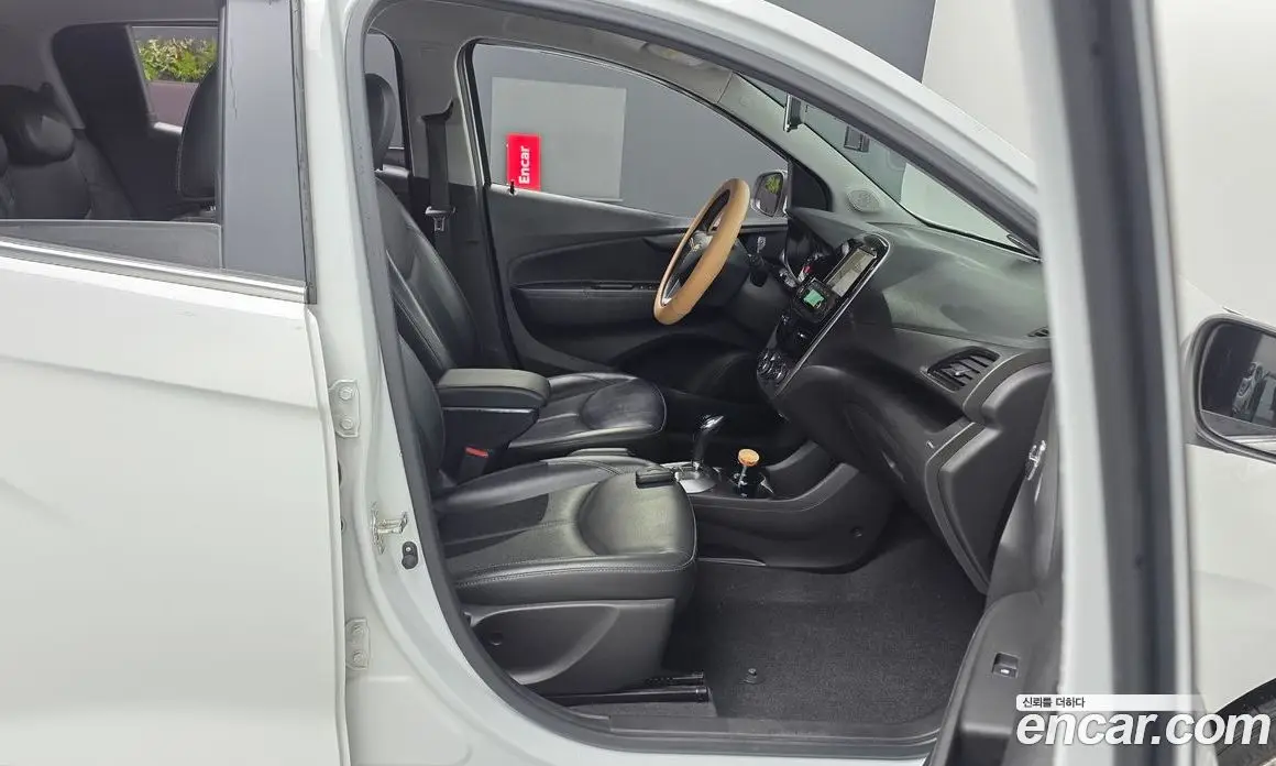 Chevrolet Spark 2016 1.0 автомат (гидро), фото 17 Chevrolet Spark 2016 1.0 автомат (гидро), фото 17