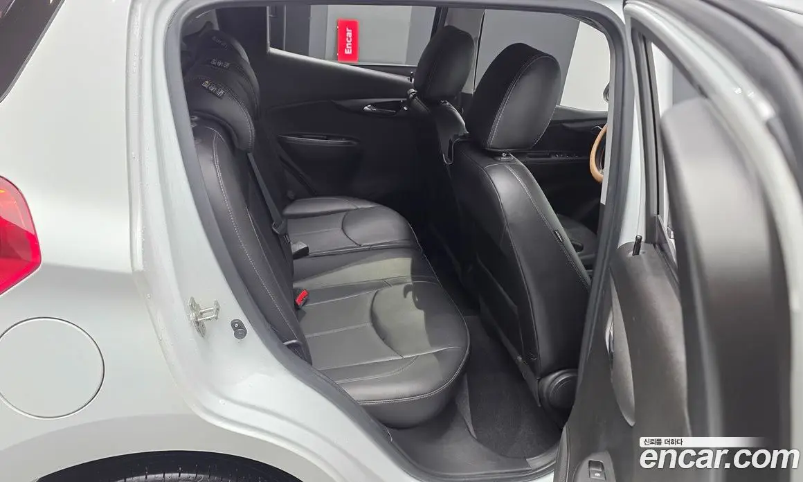 Chevrolet Spark 2016 1.0 автомат (гидро), фото 18 Chevrolet Spark 2016 1.0 автомат (гидро), фото 18