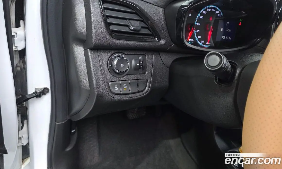 Chevrolet Spark 2016 1.0 автомат (гидро), фото 23 Chevrolet Spark 2016 1.0 автомат (гидро), фото 23