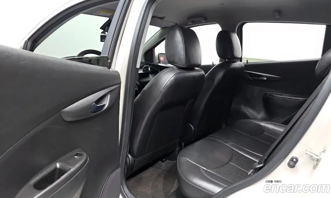 Chevrolet Spark 2016 1.0 автомат (гидро), фото 11