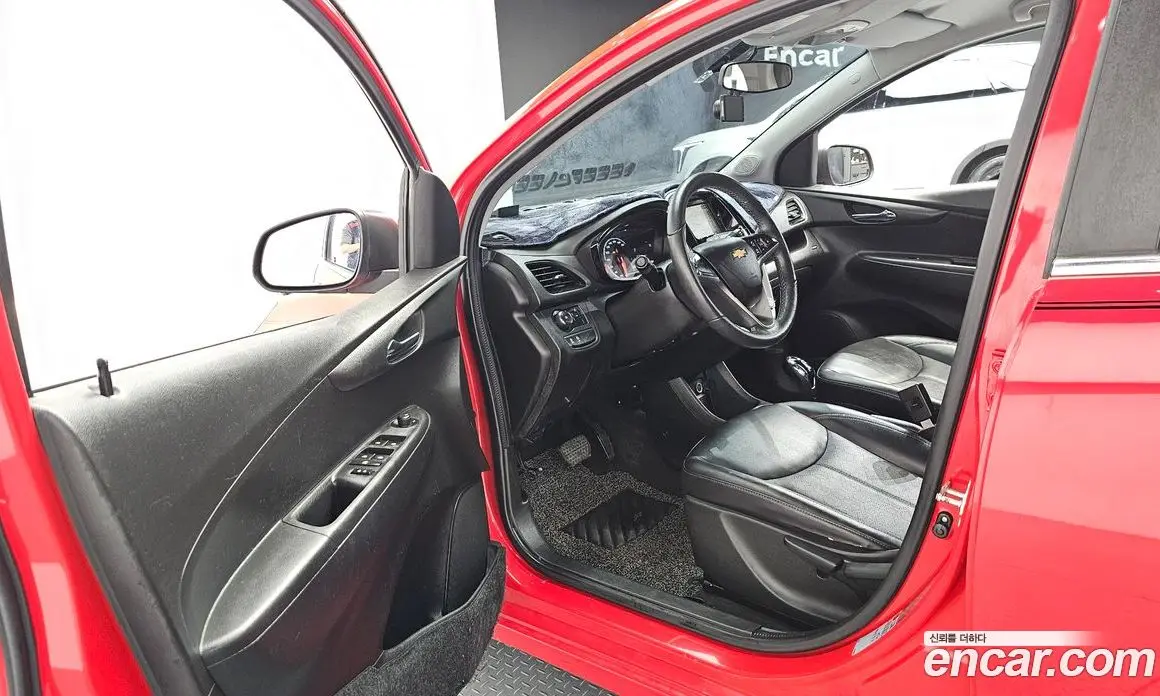 Chevrolet Spark 2017 1.0 автомат (гидро), фото 10 Chevrolet Spark 2017 1.0 автомат (гидро), фото 10