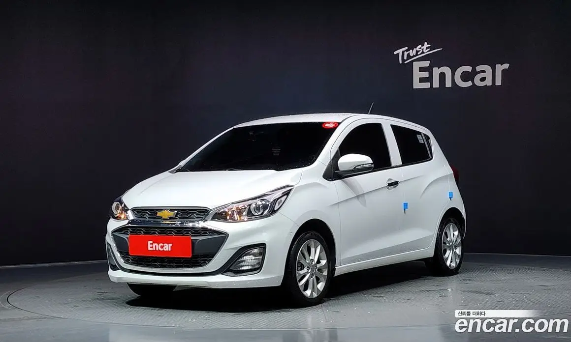 Chevrolet Spark 2021 1.0 автомат (гидро), фото 1 Chevrolet Spark 2021 1.0 автомат (гидро), фото 1