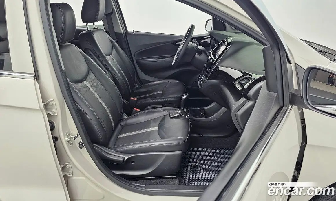 Chevrolet Spark 2021 1.0 автомат (гидро), фото 12