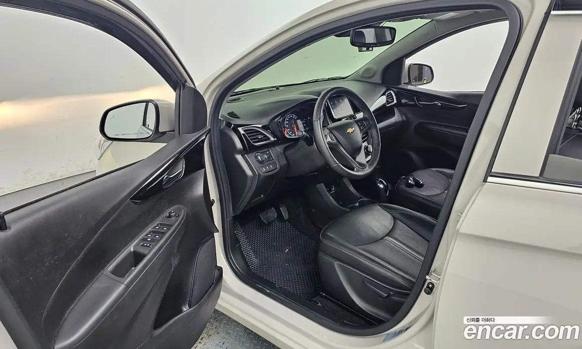 Chevrolet Spark 2021 1.0 автомат (гидро), фото 15