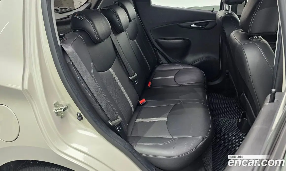 Chevrolet Spark 2021 1.0 автомат (гидро), фото 16