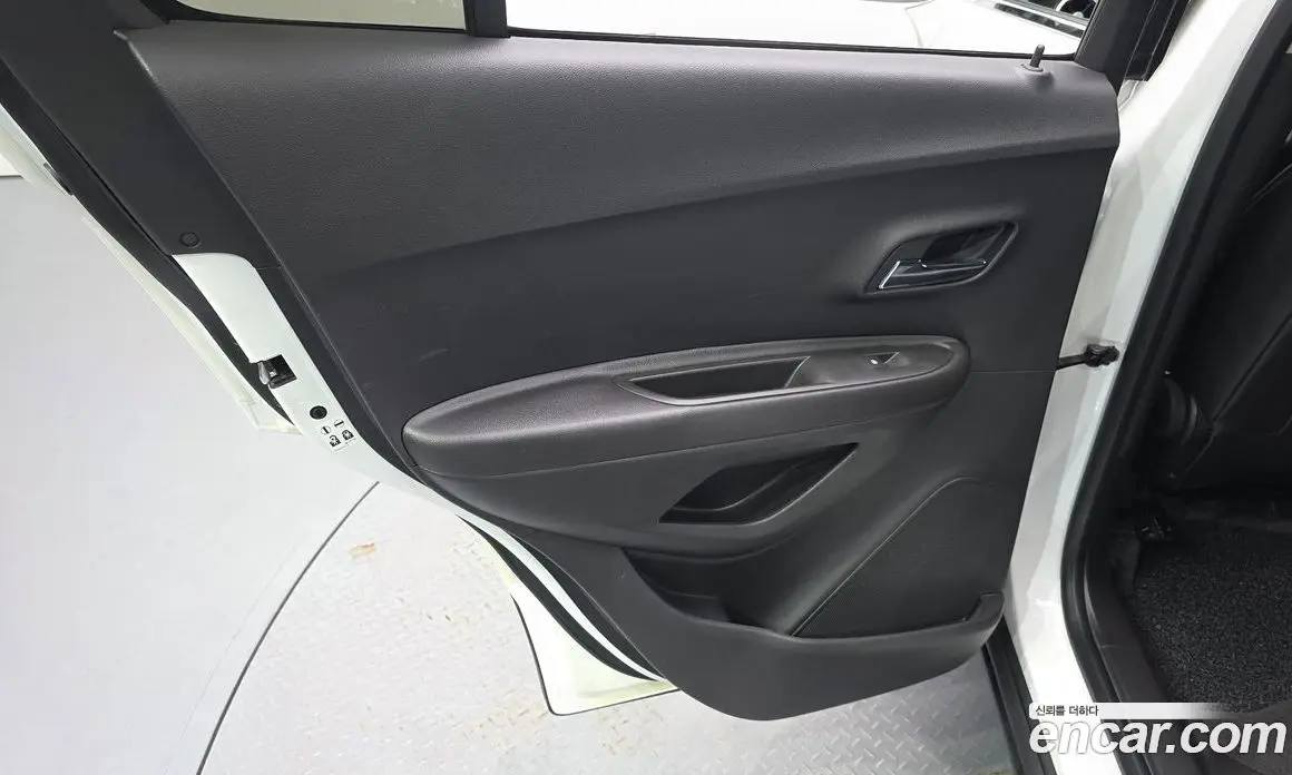 Chevrolet Trax 2015 1.4 автомат (гидро), фото 15