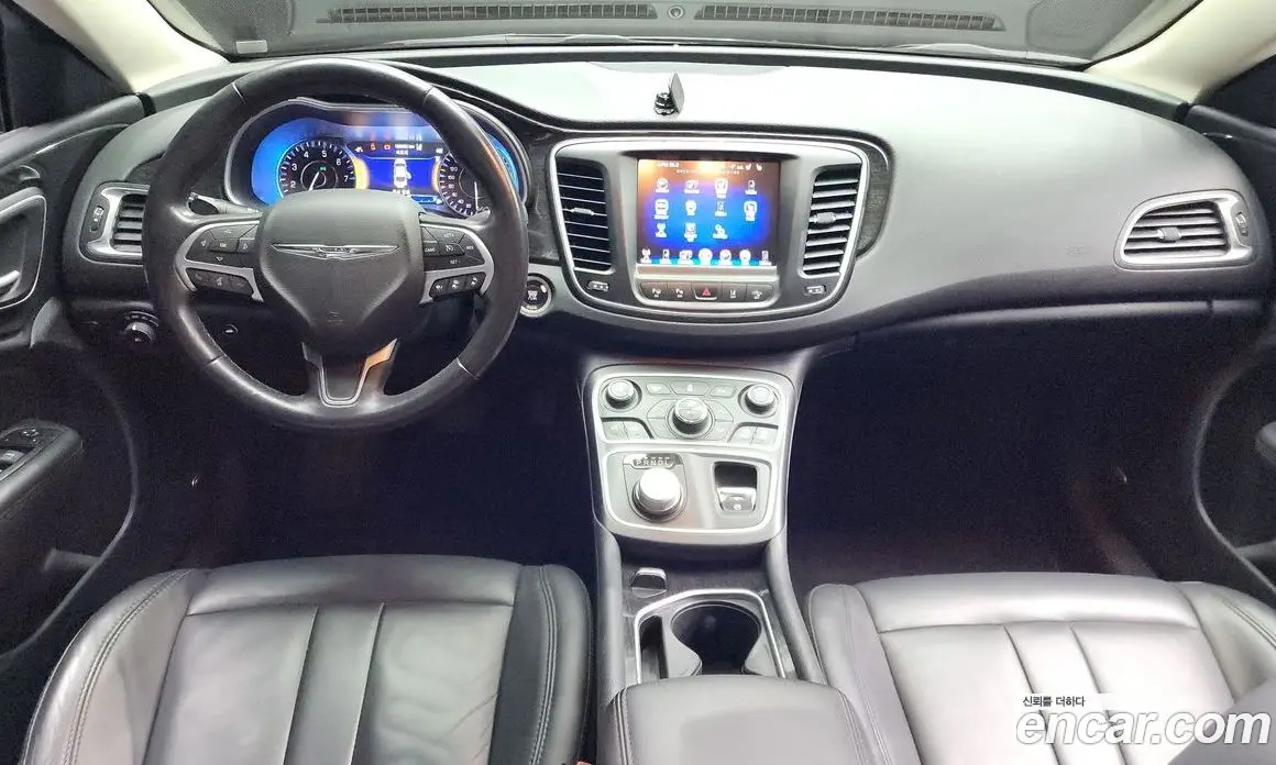 Chrysler 200 2015 2.4 автомат (гидро), фото 7 Chrysler 200 2015 2.4 автомат (гидро), фото 7
