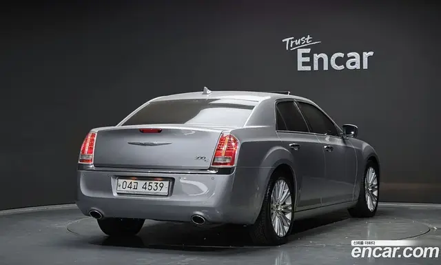 Chrysler 300C 2013 3.0 автомат (гидро), миниатюра 2 Chrysler 300C 2013 3.0 автомат (гидро), миниатюра 2