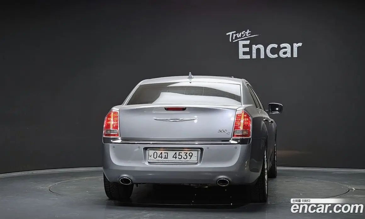 Chrysler 300C 2013 3.0 автомат (гидро), фото 4 Chrysler 300C 2013 3.0 автомат (гидро), фото 4