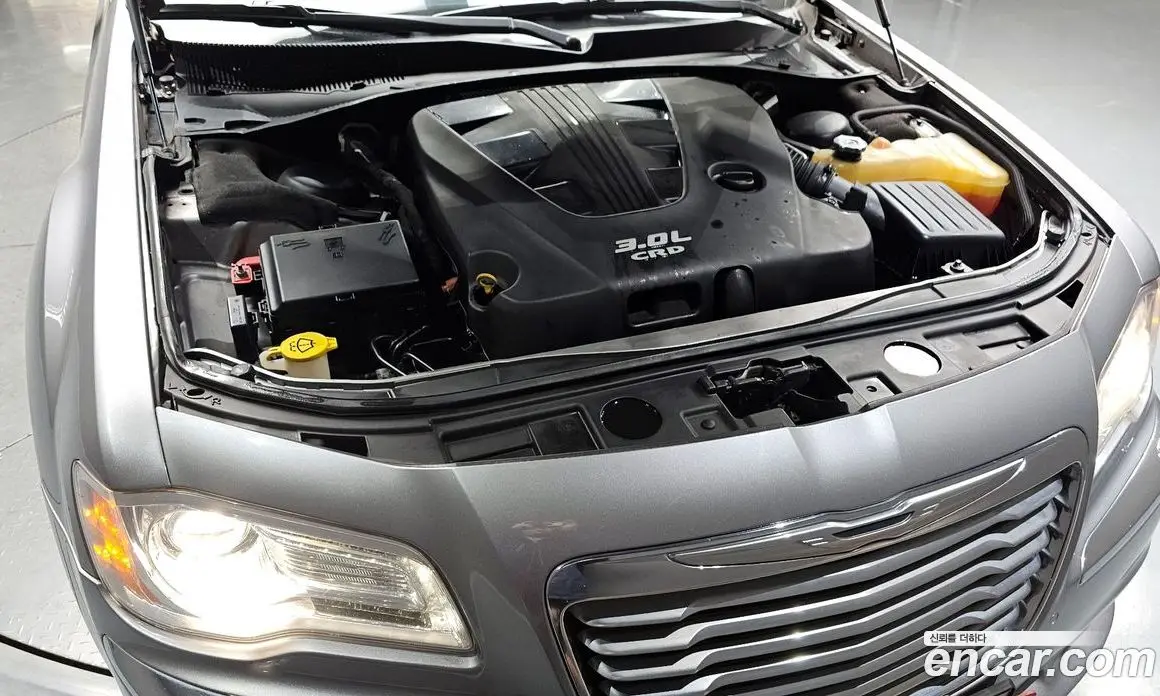 Chrysler 300C 2013 3.0 автомат (гидро), фото 6 Chrysler 300C 2013 3.0 автомат (гидро), фото 6