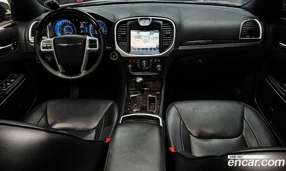 Chrysler 300C 2013 3.0 автомат (гидро), фото 7 Chrysler 300C 2013 3.0 автомат (гидро), фото 7