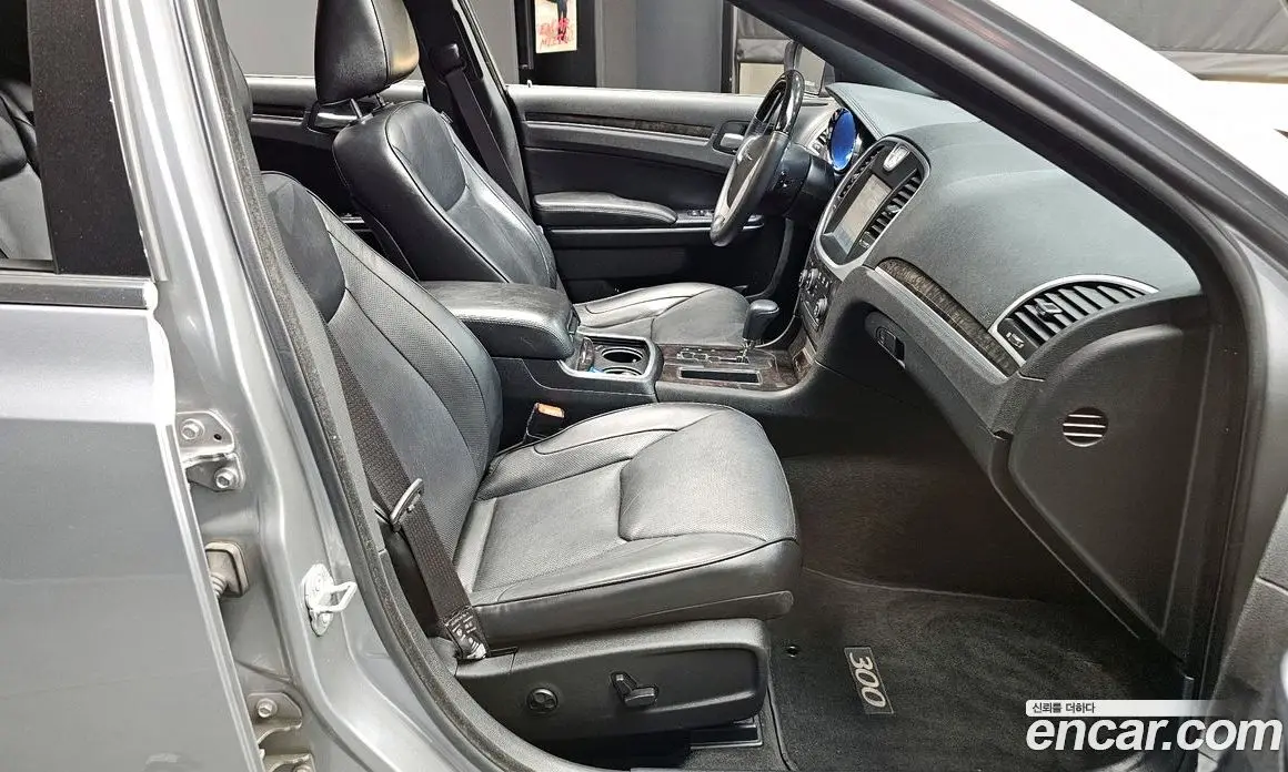 Chrysler 300C 2013 3.0 автомат (гидро), фото 10 Chrysler 300C 2013 3.0 автомат (гидро), фото 10