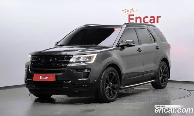 Ford Explorer 2018 2.3 автомат (гидро), миниатюра 1 Ford Explorer 2018 2.3 автомат (гидро), миниатюра 1