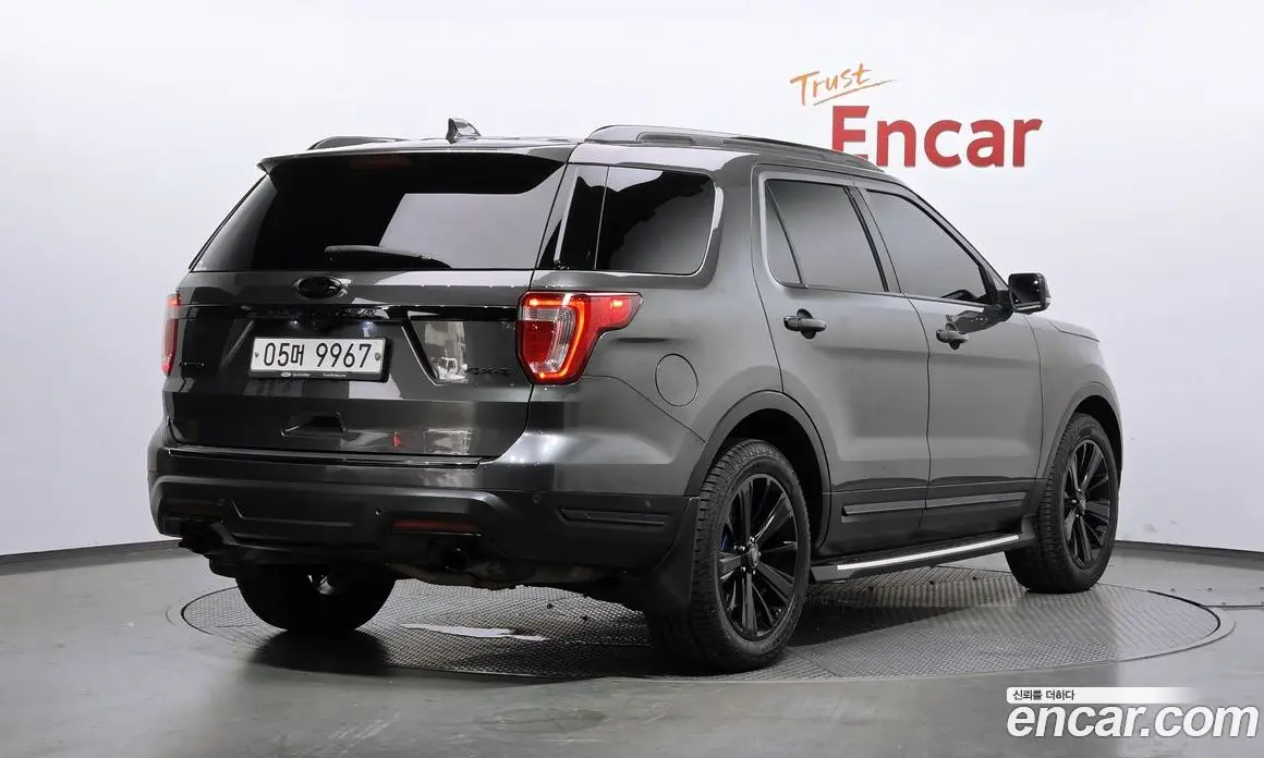 Ford Explorer 2018 2.3 автомат (гидро), фото 2 Ford Explorer 2018 2.3 автомат (гидро), фото 2