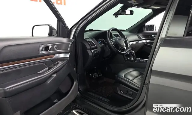 Ford Explorer 2018 2.3 автомат (гидро), миниатюра 10 Ford Explorer 2018 2.3 автомат (гидро), миниатюра 10