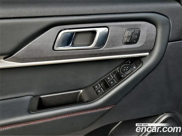 Ford Explorer 2025 2.3 автомат (гидро), миниатюра 11 Ford Explorer 2025 2.3 автомат (гидро), миниатюра 11