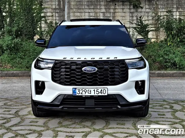 Ford Explorer 2025 2.3 автомат (гидро), миниатюра 3 Ford Explorer 2025 2.3 автомат (гидро), миниатюра 3