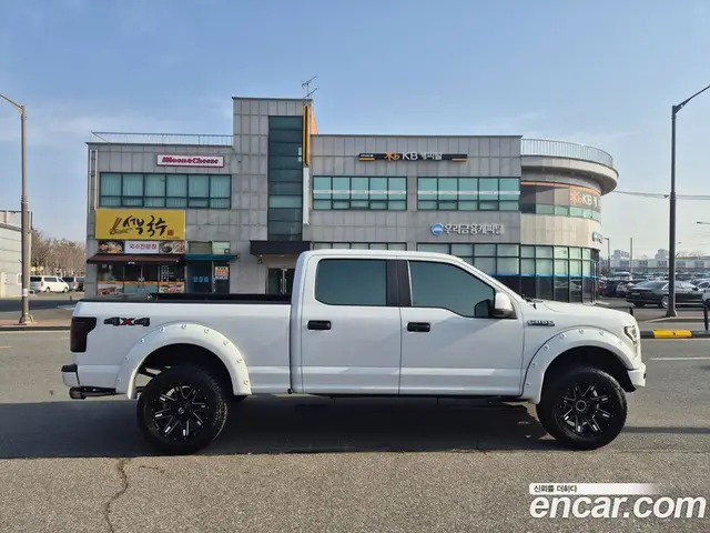 Ford F150 2016 5.0 автомат (гидро), миниатюра 8 Ford F150 2016 5.0 автомат (гидро), миниатюра 8