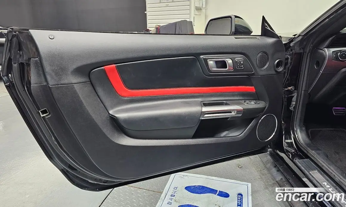 Ford Mustang 2019 5.0 автомат (гидро), фото 14 Ford Mustang 2019 5.0 автомат (гидро), фото 14