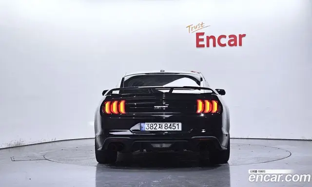 Ford Mustang 2019 5.0 автомат (гидро), миниатюра 4 Ford Mustang 2019 5.0 автомат (гидро), миниатюра 4