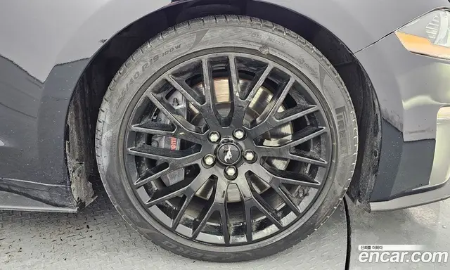 Ford Mustang 2019 5.0 автомат (гидро), миниатюра 5 Ford Mustang 2019 5.0 автомат (гидро), миниатюра 5