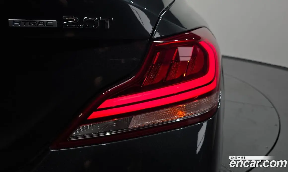 Genesis G70 2017 2.0 автомат (гидро), фото 9 Genesis G70 2017 2.0 автомат (гидро), фото 9